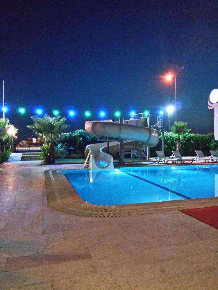 Mikado Hotel Mahmutlar Exterior photo